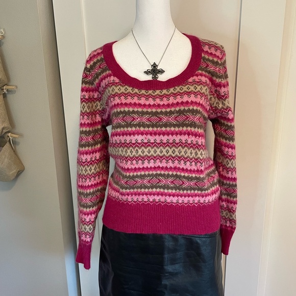 pink vintage pattern sweater - Picture 1 of 3
